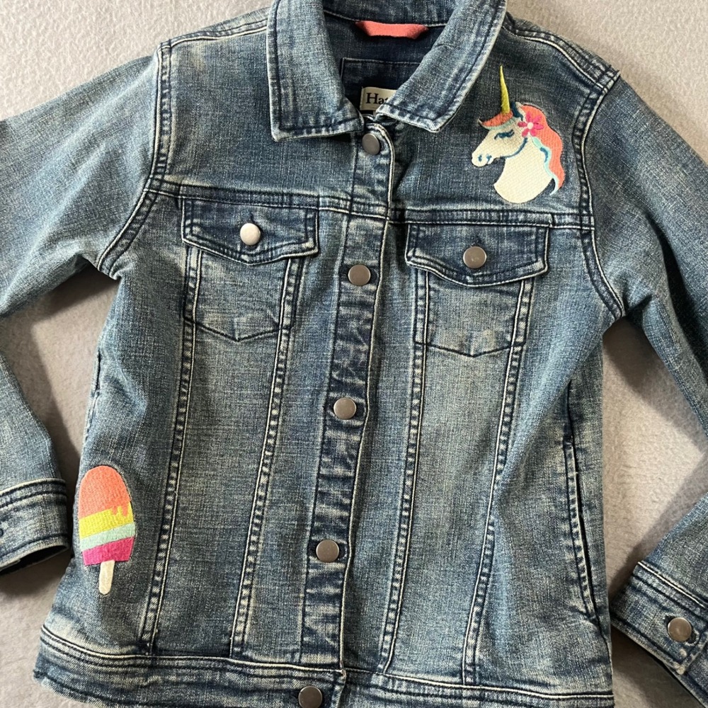 Hatley Kids embroidered Blue Denim Jacket Unicorn Rainbow Patches Size 7
